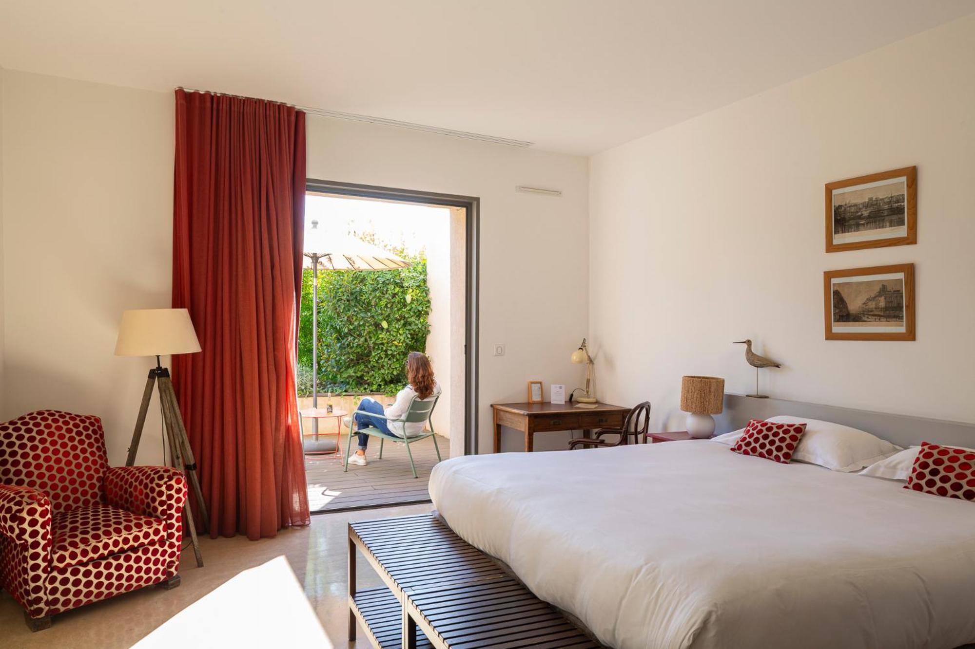 96 Hotel 3*